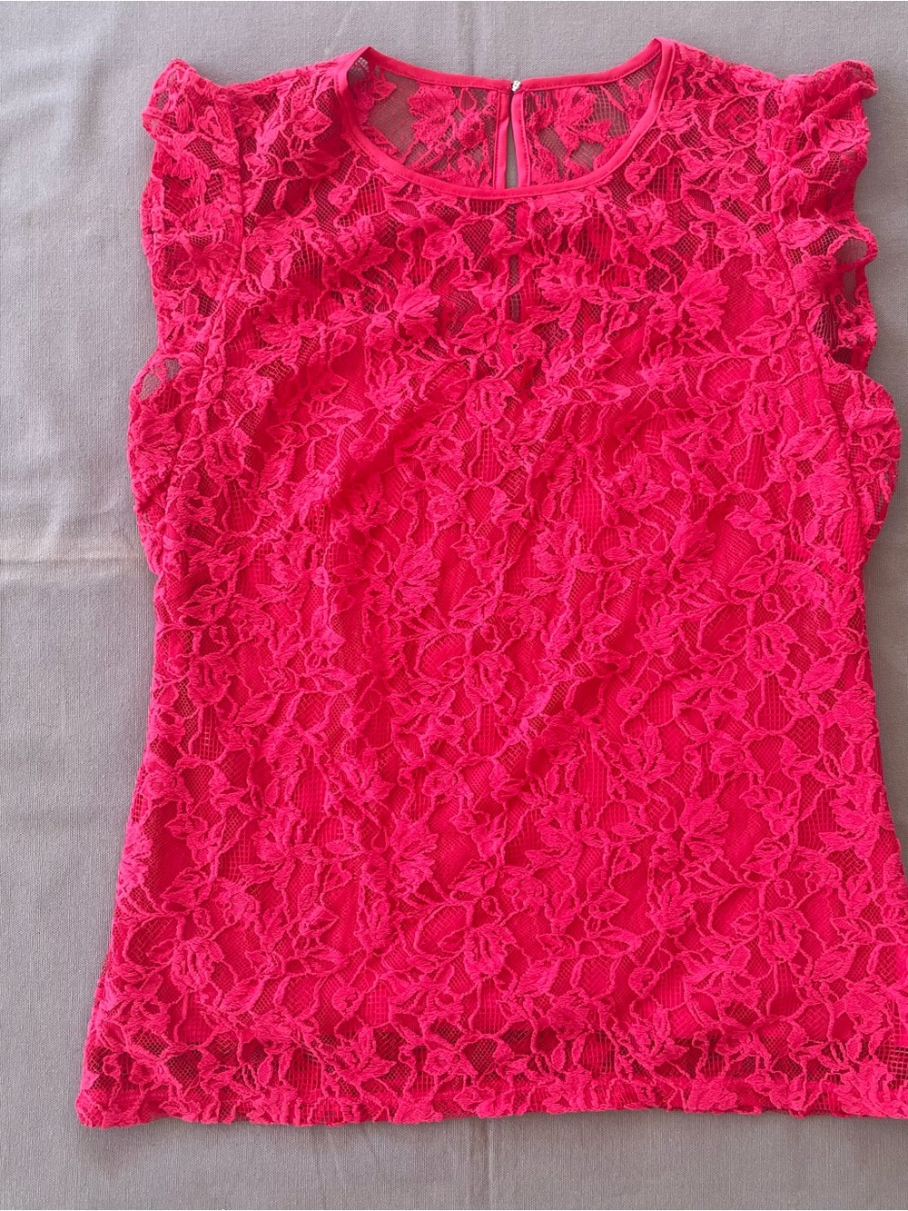 WHITE HOUSE BLACK MARKET Sleeveless Lace Lined Top in Azalea Size 6 Pink Floral